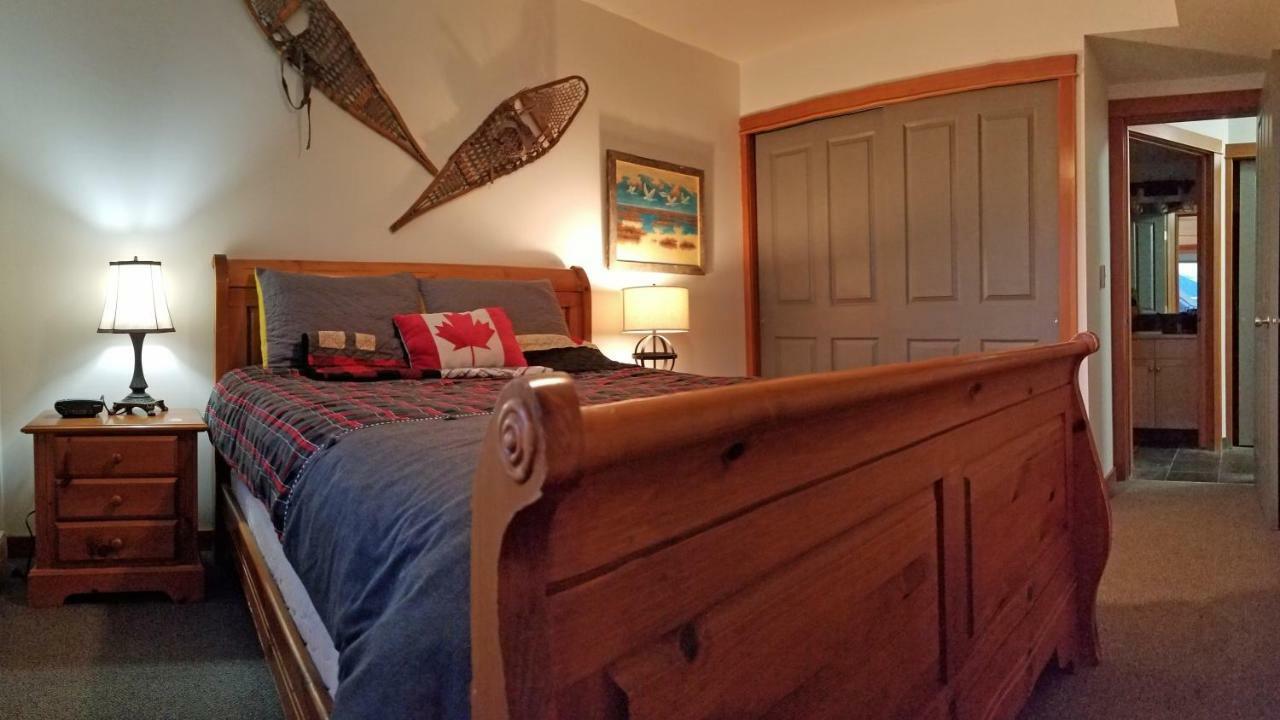 Downtown Loft, Mountain Views, Fireplace, Couple'S Retreat, Walker'S Paradise Canmore Buitenkant foto